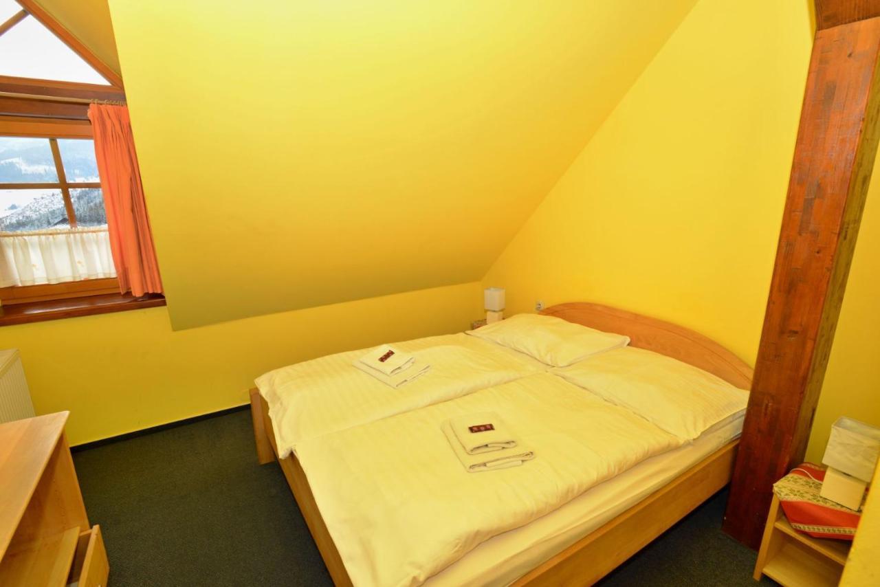 Penzion Schweintaal Bravacovo Exteriör bild