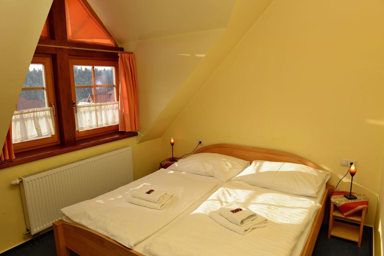 Penzion Schweintaal Bravacovo Exteriör bild
